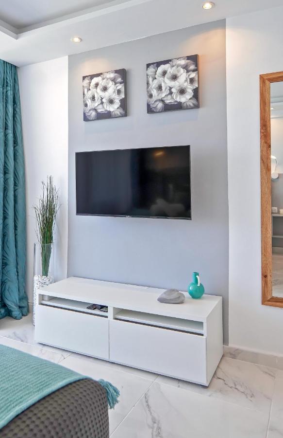 Modern Studio With A Sea View And Pool Access Ponderosa 801 Playa de las Americas  Exterior foto