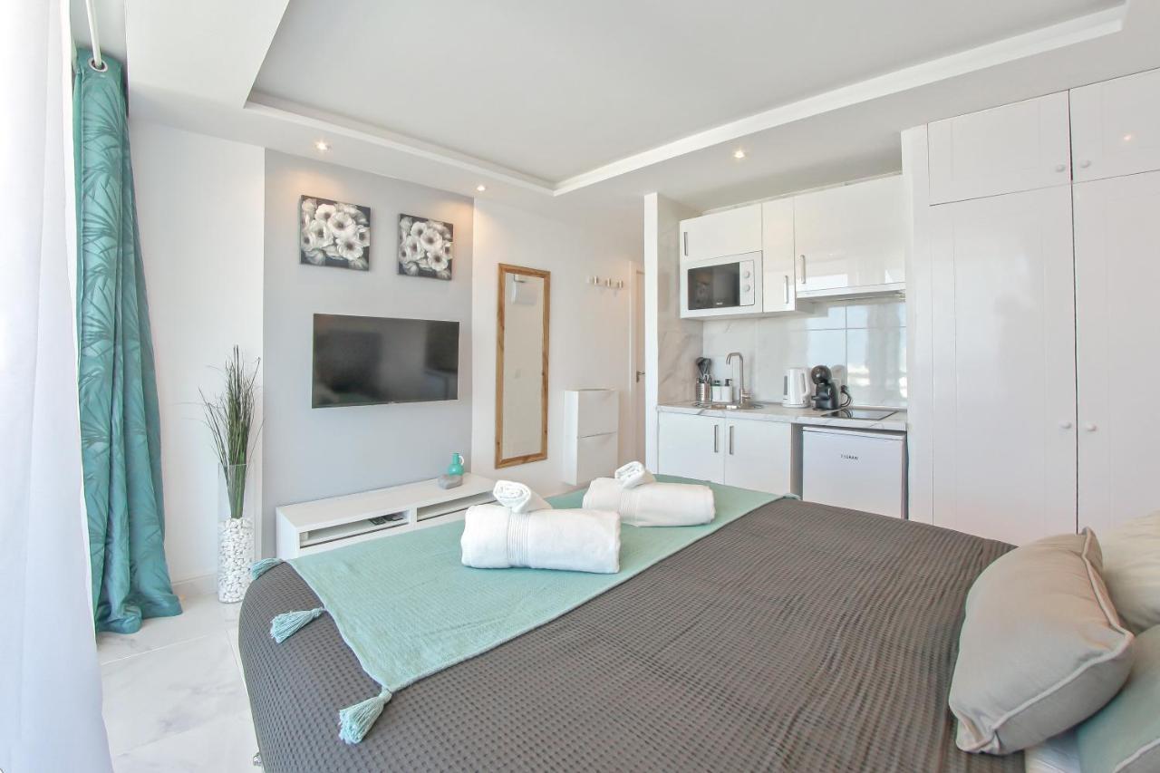 Modern Studio With A Sea View And Pool Access Ponderosa 801 Playa de las Americas  Exterior foto